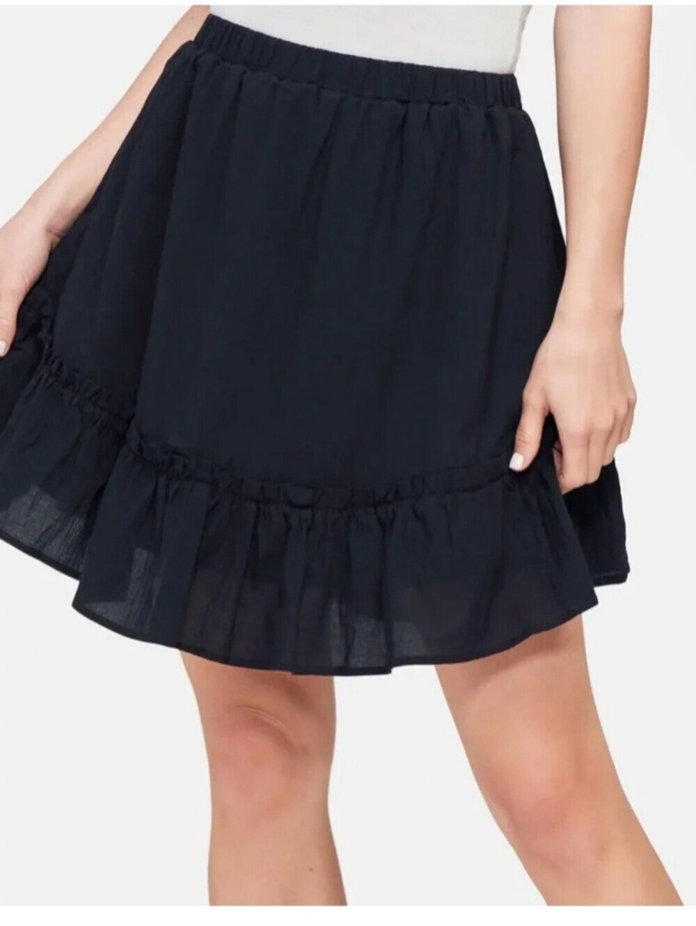 NWT Wildfox Carmel Mini Skirt Black Tiered Ruffle Size XL Lined Flowy Feminine